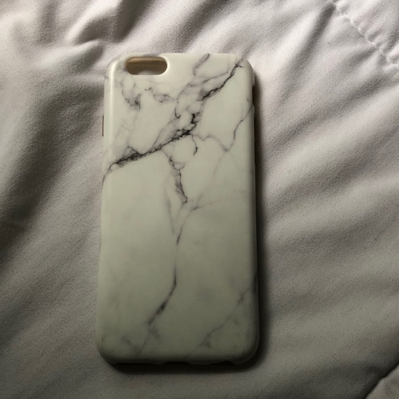 amazon Accessories - White/Black iPhone 6s marble phone case.